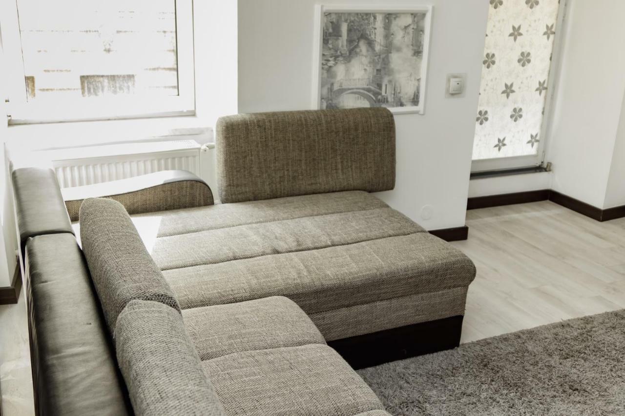 Transitional Havryky Apartment リヴィウ エクステリア 写真